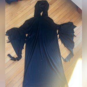 Kids Black Hooded Costume Fun World Bleeding Ghost Face Costume Sz 8-10. No Mask